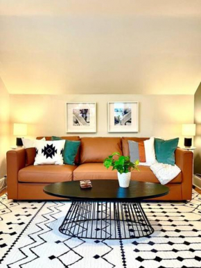 Immaculate, Newly Renovated 1 Bedroom Apt Near NYC